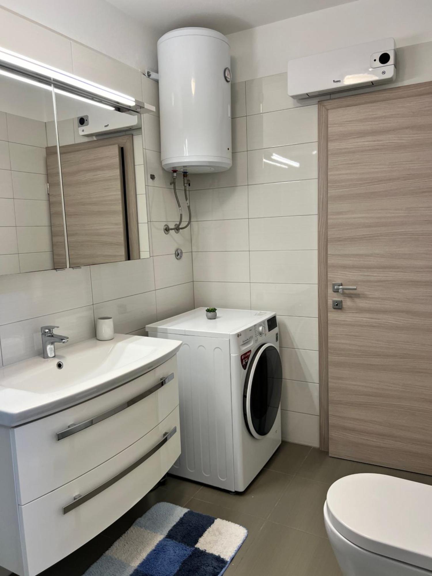 Apartmani Ivelic Supetar Extérieur photo