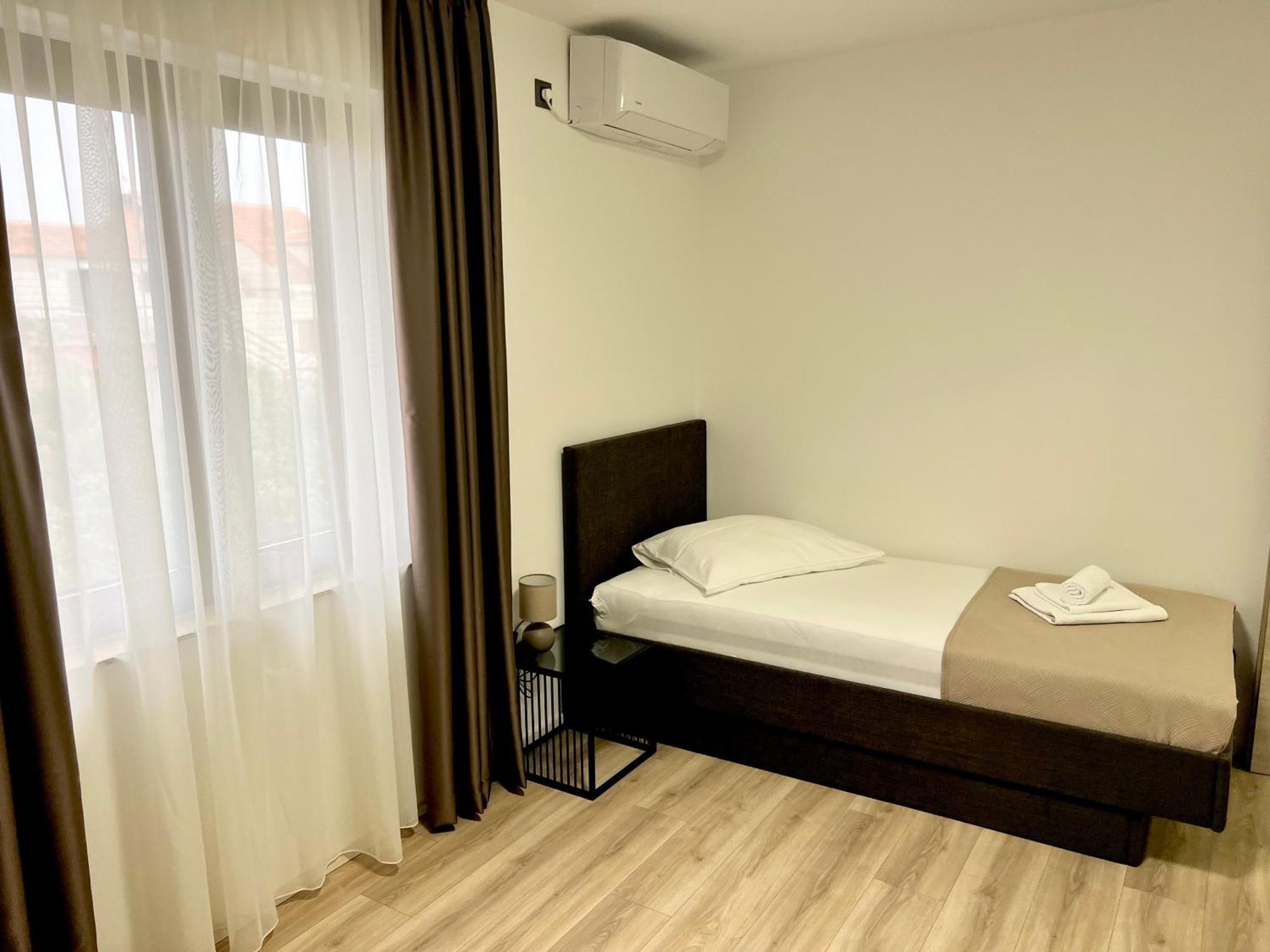 Apartmani Ivelic Supetar Extérieur photo